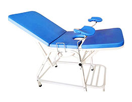 spray-coating-gynecological-examination-bed